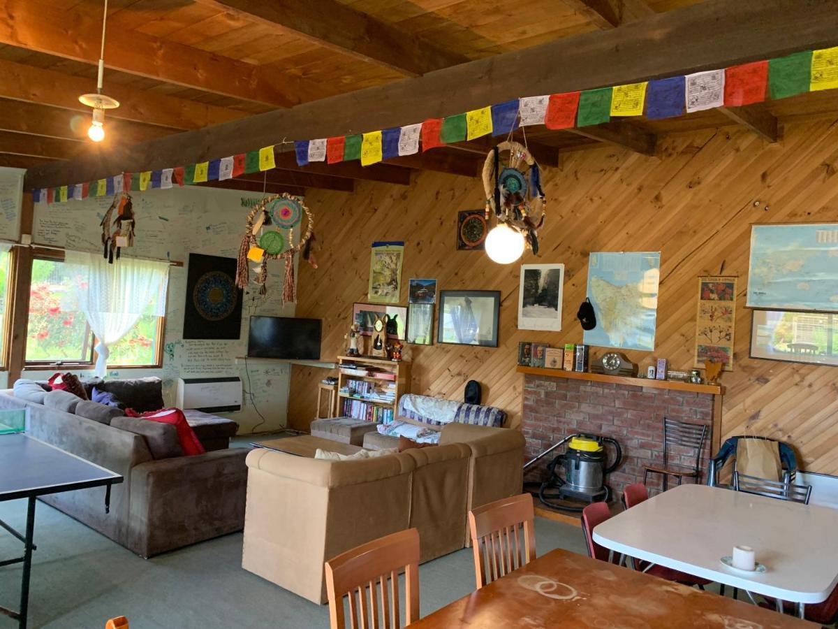 Strahan Backpackers Εξωτερικό φωτογραφία
