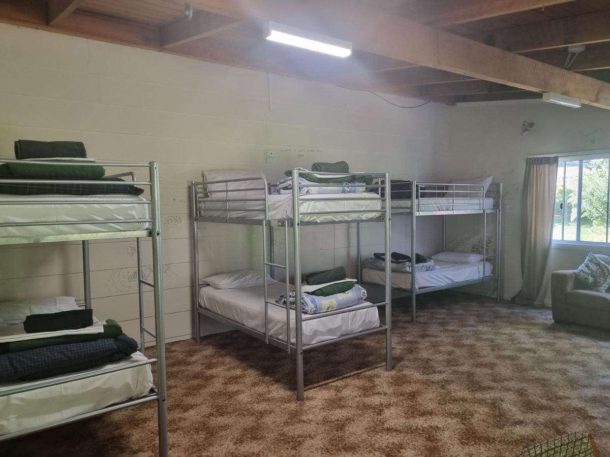 Strahan Backpackers Εξωτερικό φωτογραφία